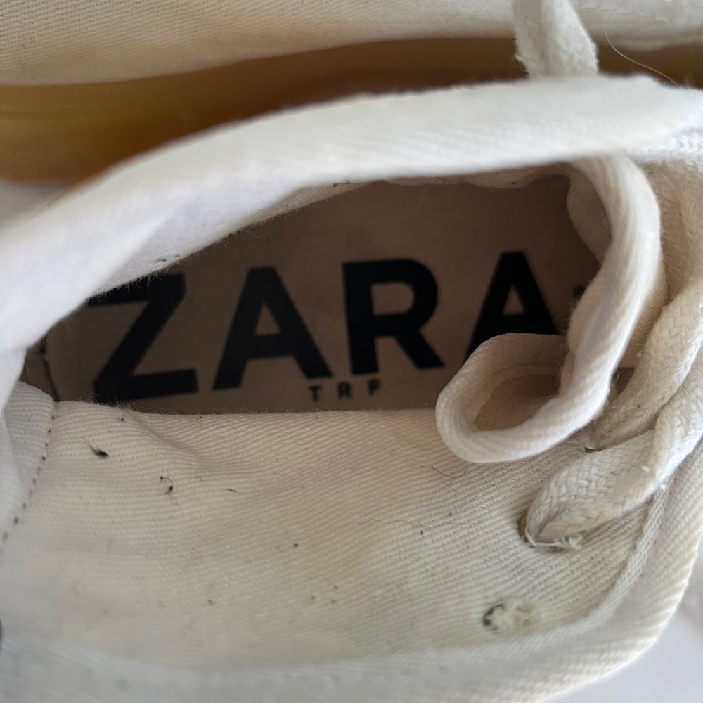 Zara White and Cream Sneakers with Unique Sole - Picture 7 of 7